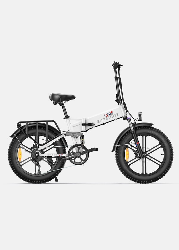 Witte ENGWE Engine X opvouwbare elektrische fatbike getoond in zijaanzicht met achterste bagagedrager, dubbele vering, voorste koplamp en brede banden