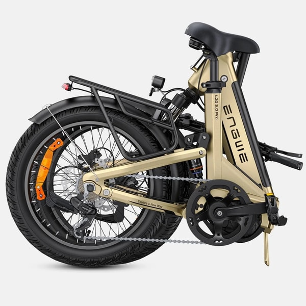Gouden Engwe L20 3.0 Pro opvouwbare elektrische fiets compact getoond met het opgevouwen frame